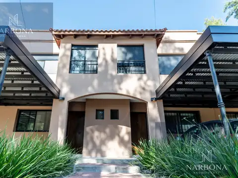VENTA CASA 3 DORMITORIOS EN ALDEA FISHERTON. CONDOMINIOS UGARTECHE.