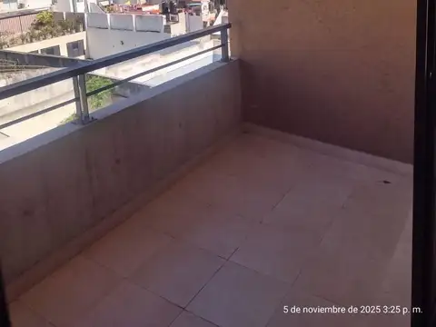 Departamento en Alquiler en Colegiales, $ 500.000