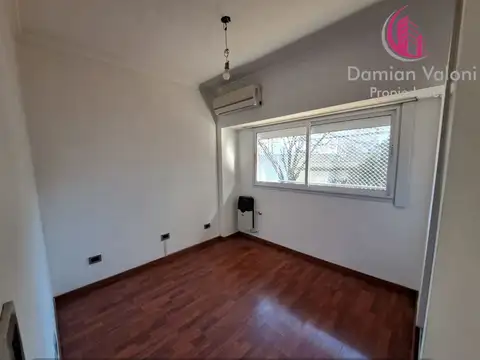 Departamento en Alquiler en Villa del Parque, $ 700.000