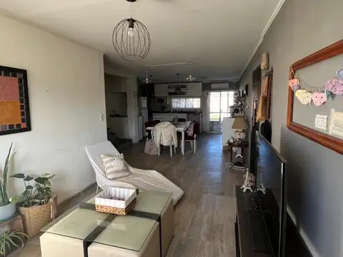 CASA EN VENTA DE 2 PLANTAS EN PARQUE HABITACIONAL IBARLUCEA