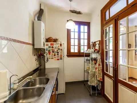 Venta PH Núñez Casa y Gran espacio Independiente.