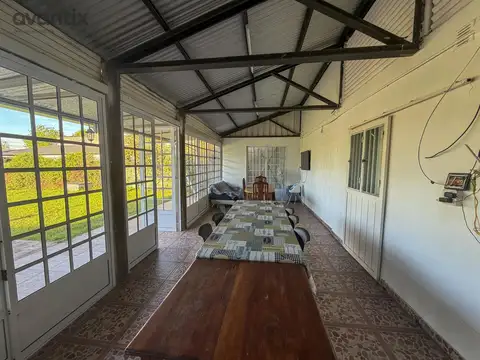 Dos propiedades en un terreno de 1380 m² en Susana