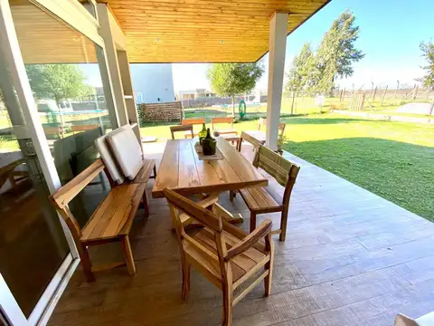 Barrio San  Bernardo de Irigoyen, B1625 Belén de Escobar, Provincia de Buenos Aires
