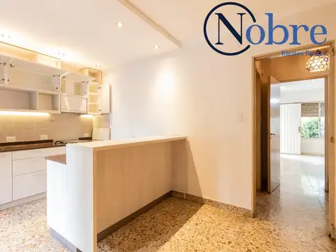 Venta casa 4 ambientes con galeria y pileta en Haedo.