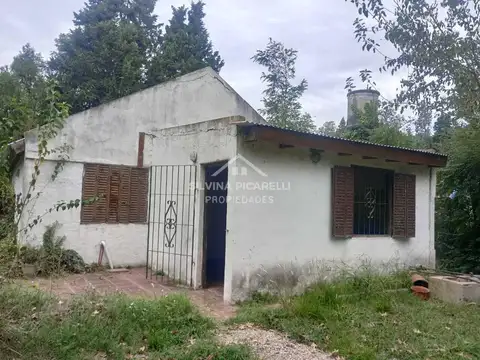 ¡¡VENTA CASA 4 AMBIENTES, OPORTUNIDAD!! BARRIO PARQUE SAKURA CALLLE CARRIEGO Y RODO