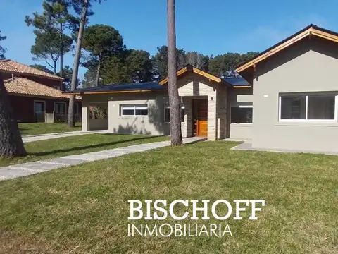 Venta Casa a estrenar en Pinamar – Barrio Los Álamos