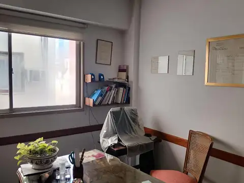 Oficina en Alquiler 50 años