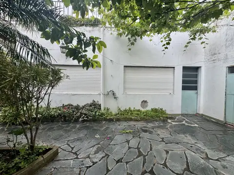 Esquiu 4700, Piso PB