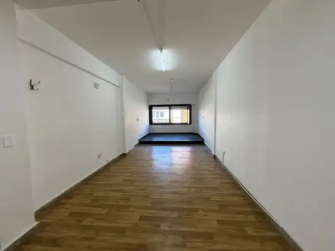 Oficina - Alquiler - Argentina, San Miguel - Paunero 1446