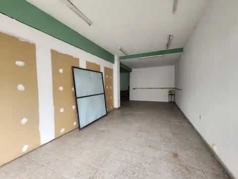 Local en Alquiler en Arroyito, $ 800.000