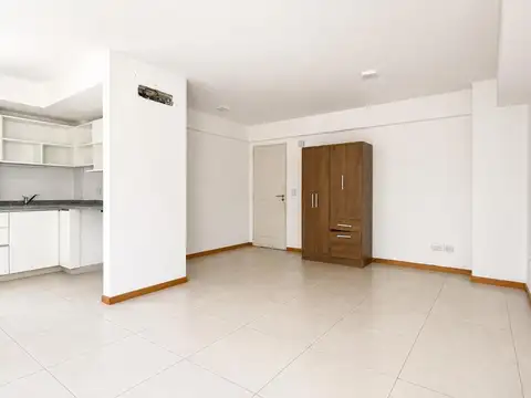 Departamento en Alquiler en Ituzaingo Sur, $ 430.000