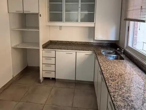 Departamento en Alquiler en La Lucila-Vias/Maipu, $ 1.300.000