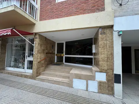 Salvador Debenedetti 600, Piso 2