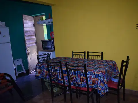 Casa 14 ambientes con 11 baños