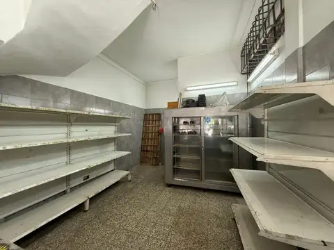 OPORTUNIDAD VENTA DE LOCAL ESTACION LANUS