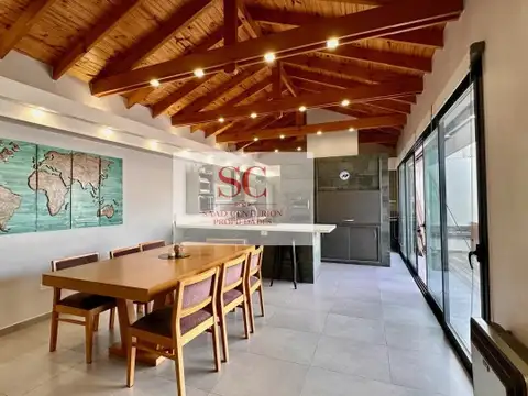 CASA 3 AMBIENTES A LA VENTA EN ALTOS DE PODESTA CON JACUZZI