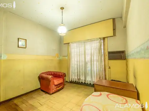 Casa en Venta en Ramos Mejía, $ 180.000