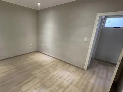 P. BAJA A ESTRENAR 2 DORM  PATIO EN BARRIO FOMENT0