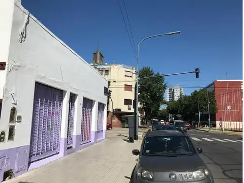 Local en Alquiler en Villa Real, $ 1.600.000