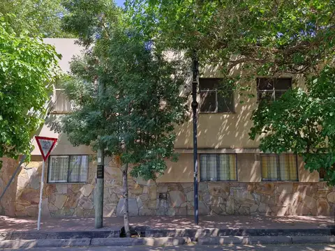 Departamento en Segunda Seccion