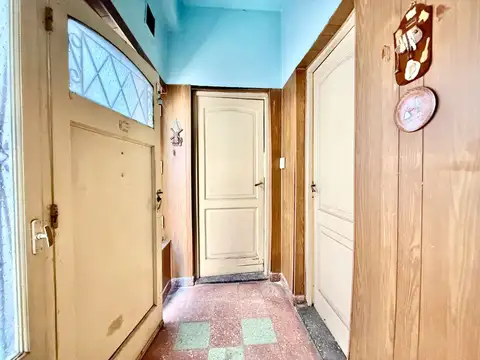 Casa 5 ambientes con 2 baños