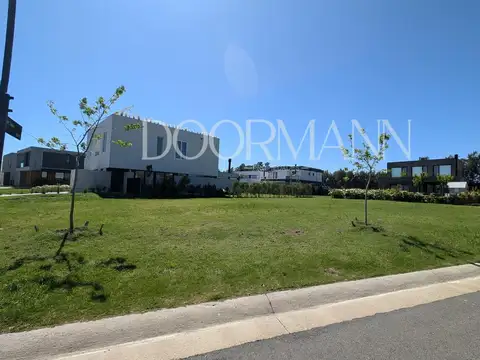 Terreno en Venta en Nordelta Carpinchos, USD 299.000