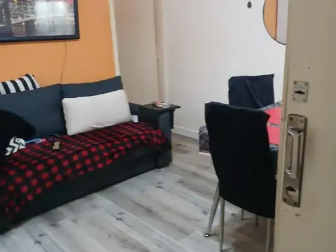 venta de 2 ambientes  zona colon