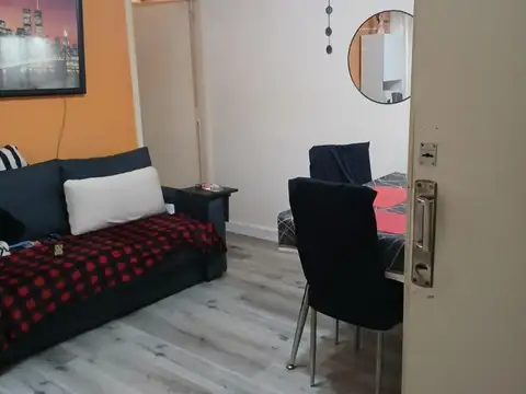 venta de 2 ambientes  zona colon