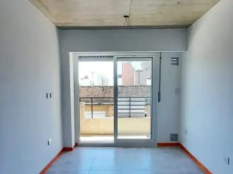 Venta Departamento 1 dormitorio al frente con balcón, Pichincha, Rosario