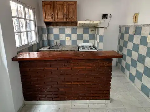 Depto Tipo Casa en Alquiler al Este