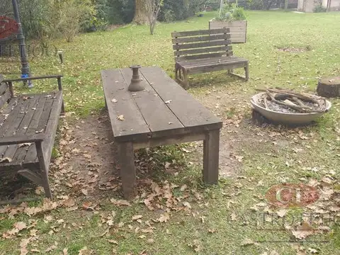 Casa 7 ambientes con 3 baños