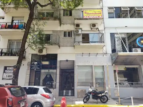 EN EXCELENTE UBICACION PROXIMO A LA AV. CABILDO Y AV. CRAMER