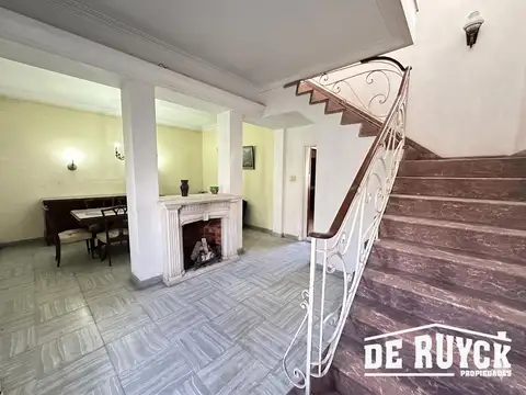 Chalet 4 ambientes en Quilmes Oeste, Barrio Elsieland