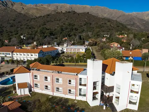 Victorino De La Plaza 153