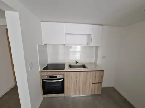Departamento en Alquiler en Ituzaingó Norte, $ 750.000