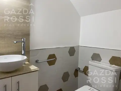 Casa en Alquiler en Adrogue, $ 1.250.000
