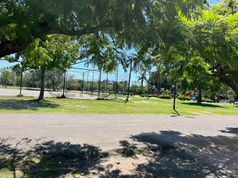Terreno en Venta 45  mts Fondo