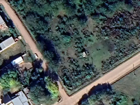 Terreno en Venta 211  mts Frente