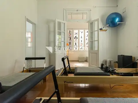 Prof. Juan Pizzurno  30 - Ramos Mejia