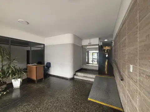 AV. ENTRE RIOS 2100, Piso 1