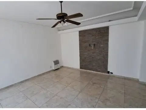 Depto Tipo Casa en Venta de 5 ambientes
