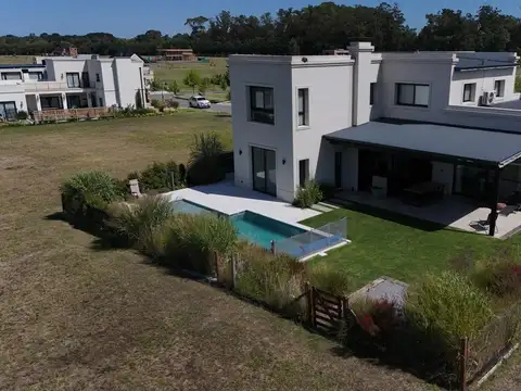 Casonas del Haras