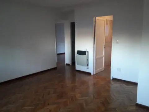 Departamento en Alquiler en Florida Mitre/Este, $ 800.000