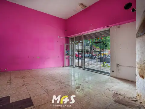 Local en Alquiler Via Púb.