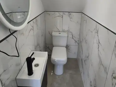 Casa 3 ambientes con 1 baño