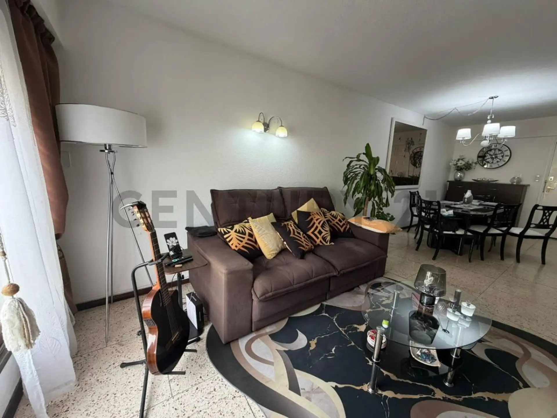 Depto 3 amb, 69m² reciclado con balcón francés — Centro