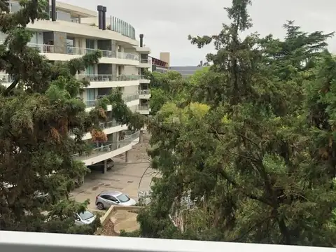 ALQUILER DEPARTAMENTO 5 AMBIENTES EN CASAURINAS