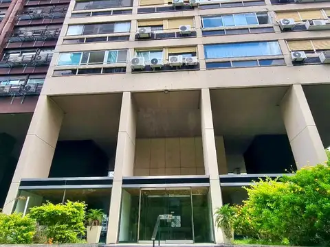 DEPARTAMENTO 4 AMB. CON DEPENDENCIA COCHERA  Y BAULERA. TORRE DE CATEGORIA CON AMENITIES