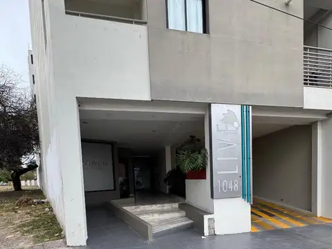 Mitre 1000, Piso 4°