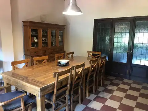 Casa en Venta con 1 cochera